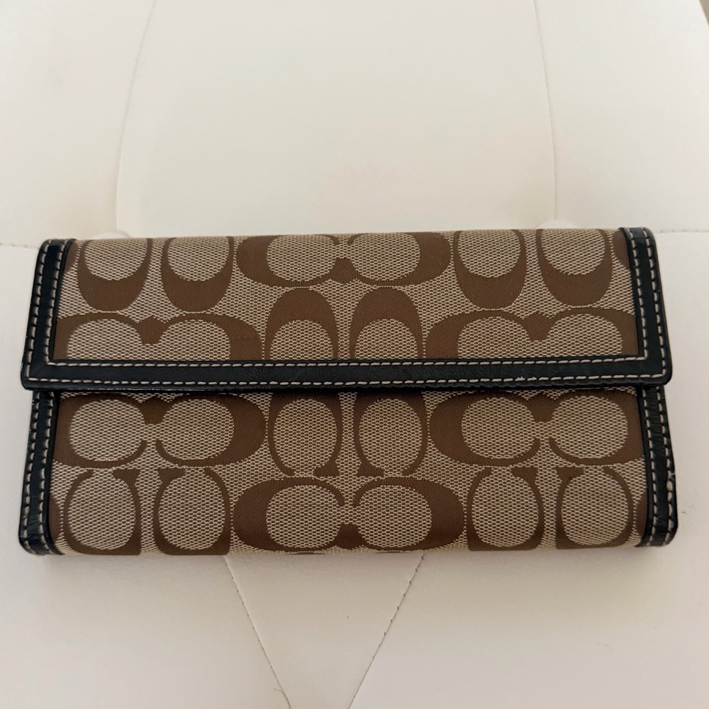 Coach C Monogram Trifold Wallet AND Key Case - Picture 3 of 6